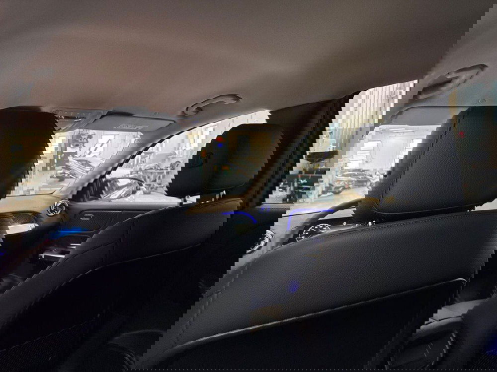 Mercedes-Benz GLB nuova a Rimini (18)