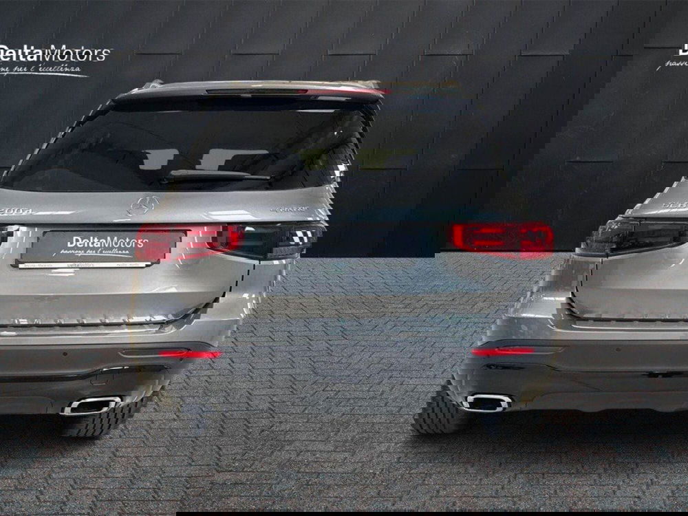 Mercedes-Benz GLB nuova a Rimini (4)