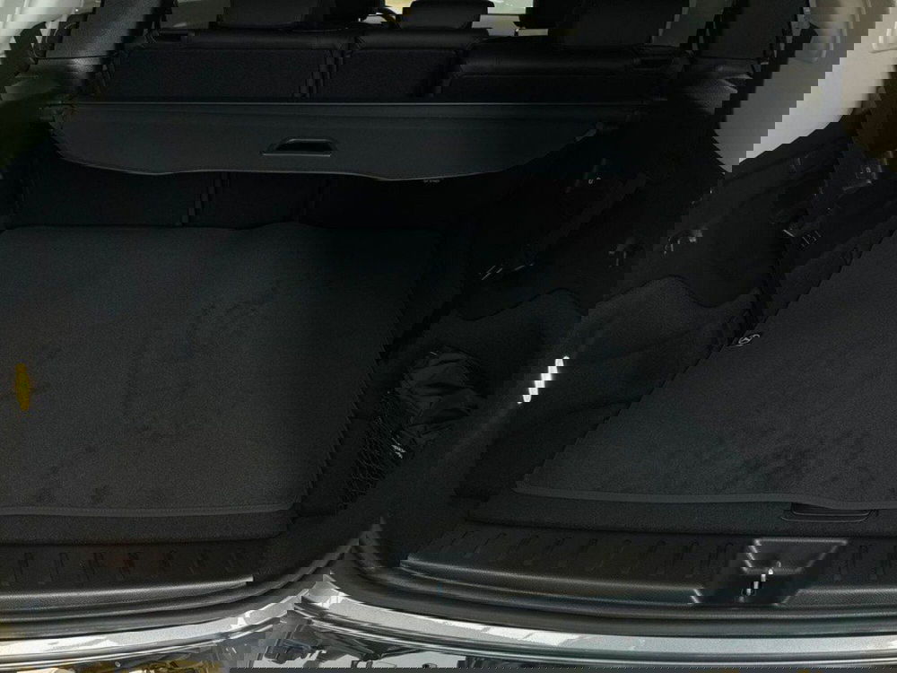 Mercedes-Benz GLB nuova a Rimini (7)