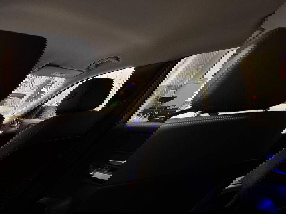 Mercedes-Benz GLB nuova a Rimini (18)