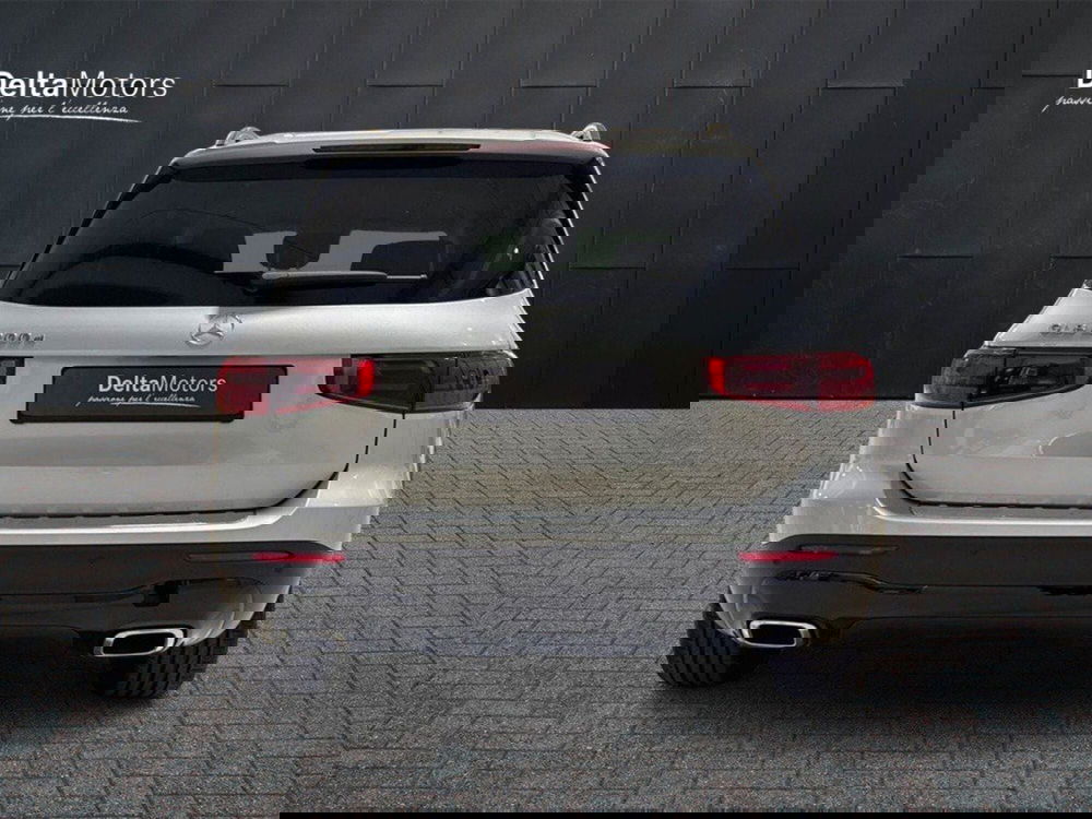 Mercedes-Benz GLB nuova a Rimini (4)