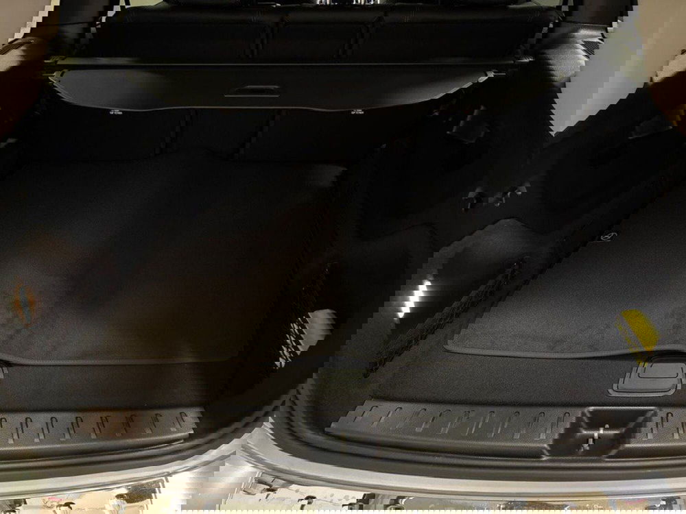 Mercedes-Benz GLB nuova a Rimini (7)