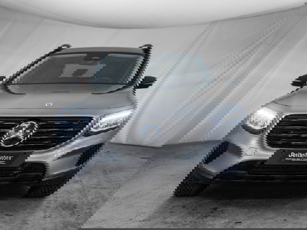 Mercedes-Benz GLB nuova a Macerata (5)