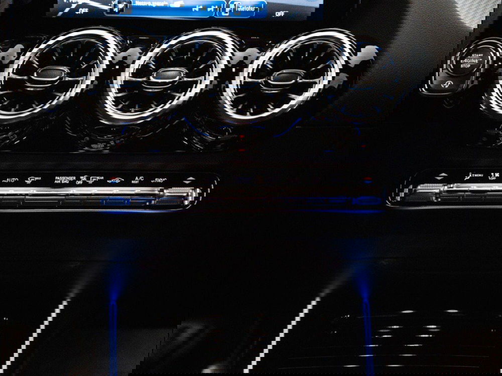 Mercedes-Benz Classe B nuova a Macerata (18)