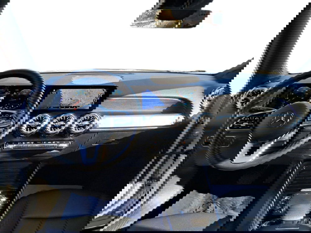 Mercedes-Benz GLB usata a Salerno (12)