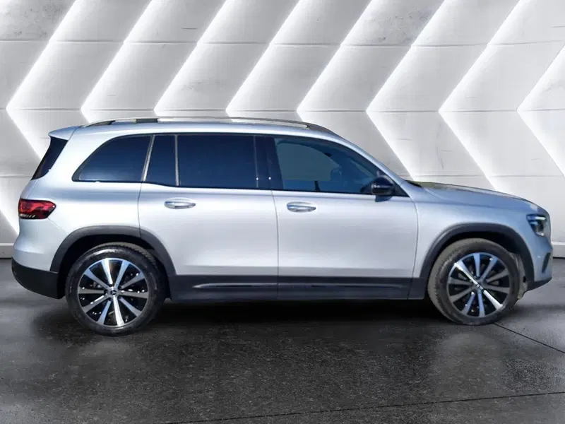 Mercedes-Benz GLB usata a Salerno (6)