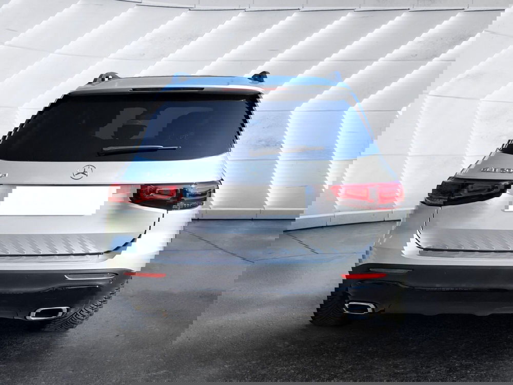 Mercedes-Benz GLB usata a Salerno (7)