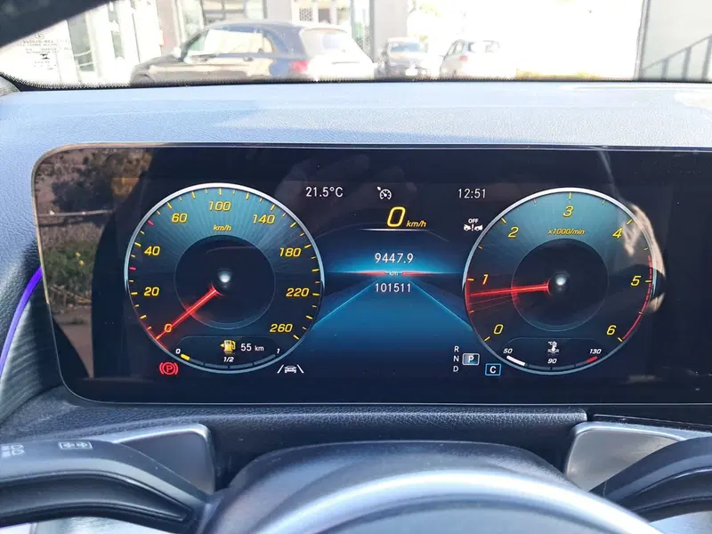 Mercedes-Benz GLB usata a Salerno (9)