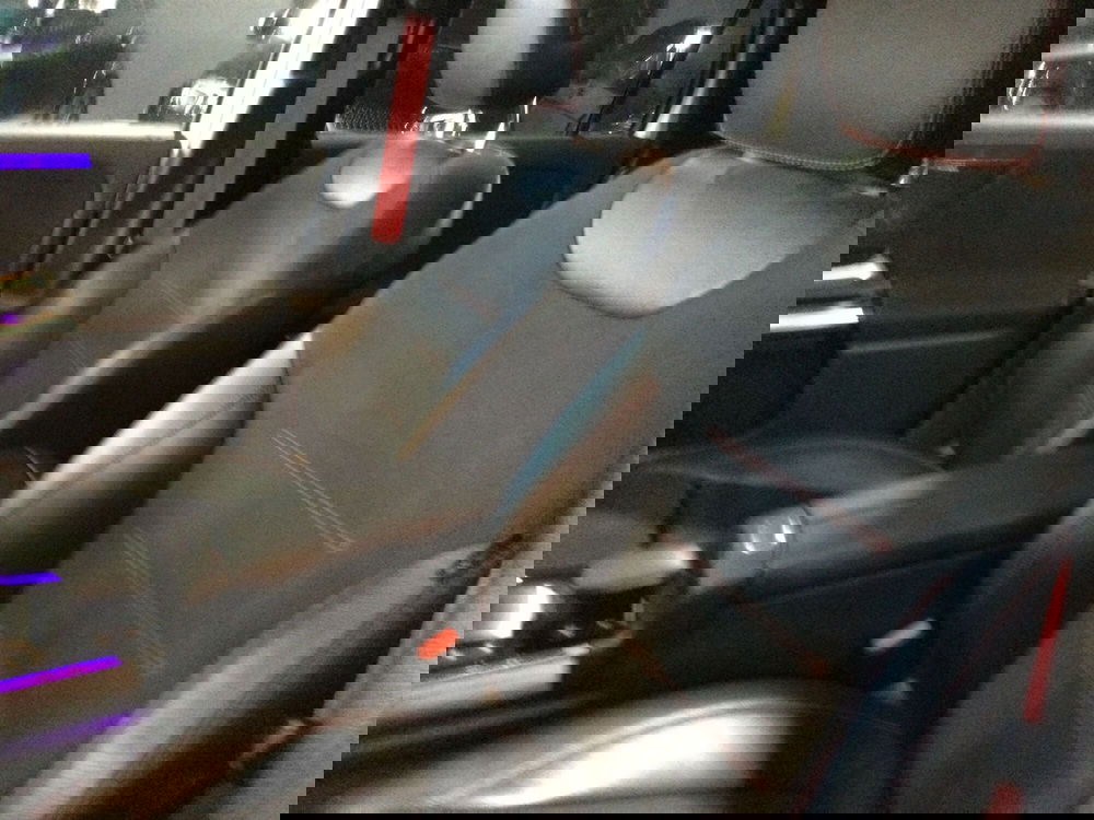 Mercedes-Benz GLA SUV usata a Caserta (15)