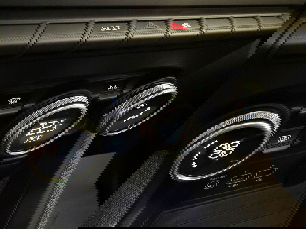 Renault Zoe usata a Brescia (18)