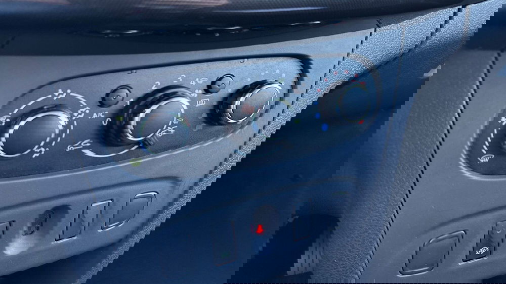 Dacia Logan usata a Treviso (8)