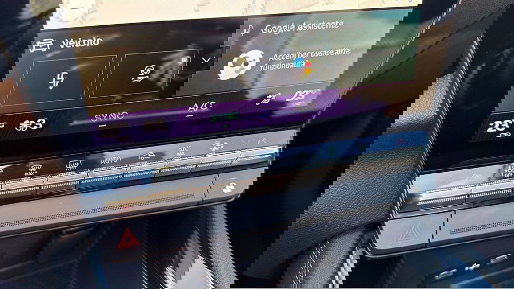 Renault Espace usata a Treviso (11)