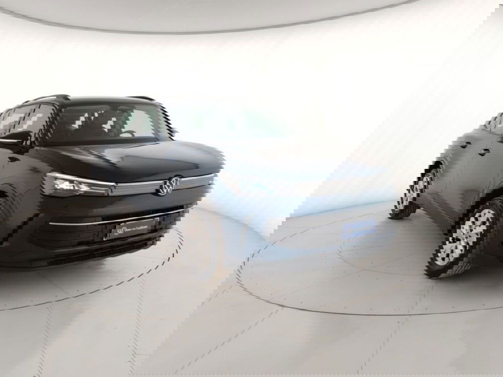 Volkswagen Tiguan usata a Massa-Carrara (4)
