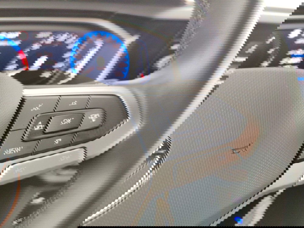 Volkswagen Taigo usata a Massa-Carrara (13)