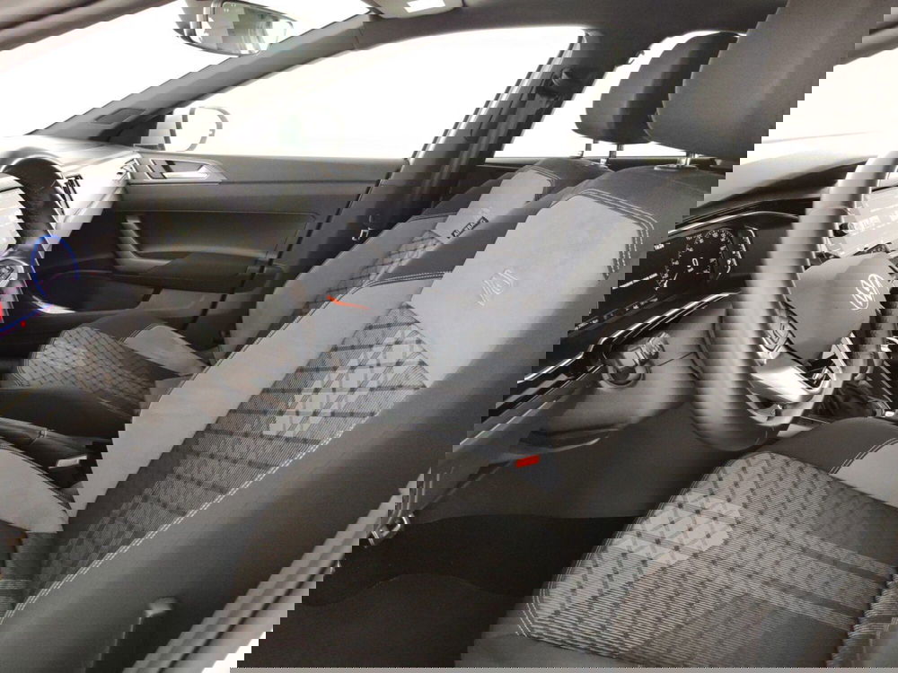 Volkswagen Taigo usata a Massa-Carrara (6)