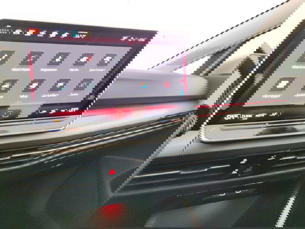 Volkswagen Golf usata a Massa-Carrara (13)