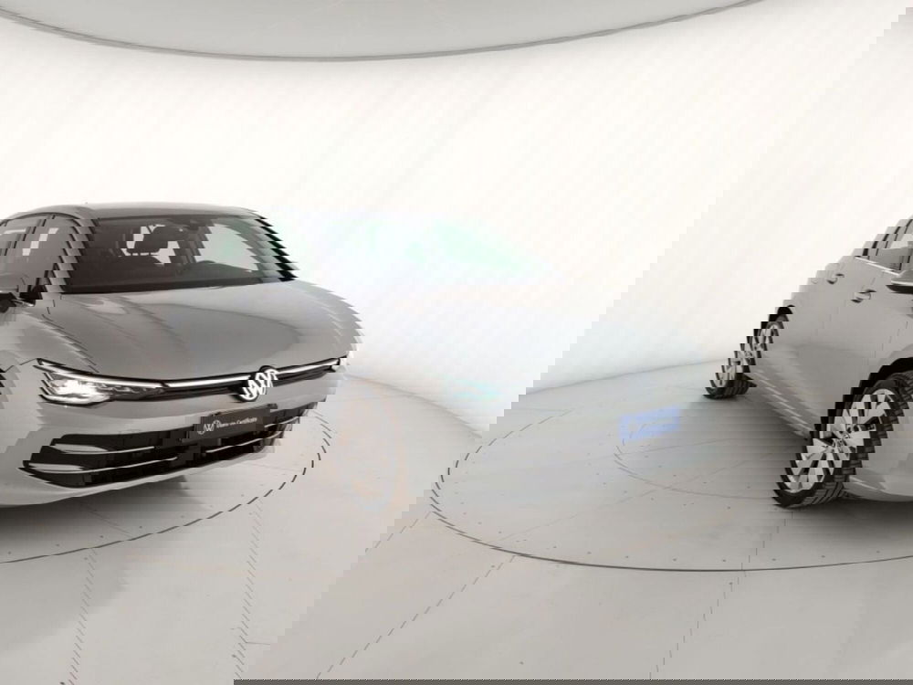 Volkswagen Golf usata a Massa-Carrara (4)