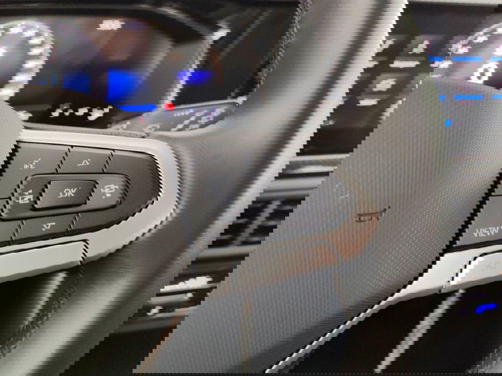 Volkswagen Taigo usata a Massa-Carrara (13)