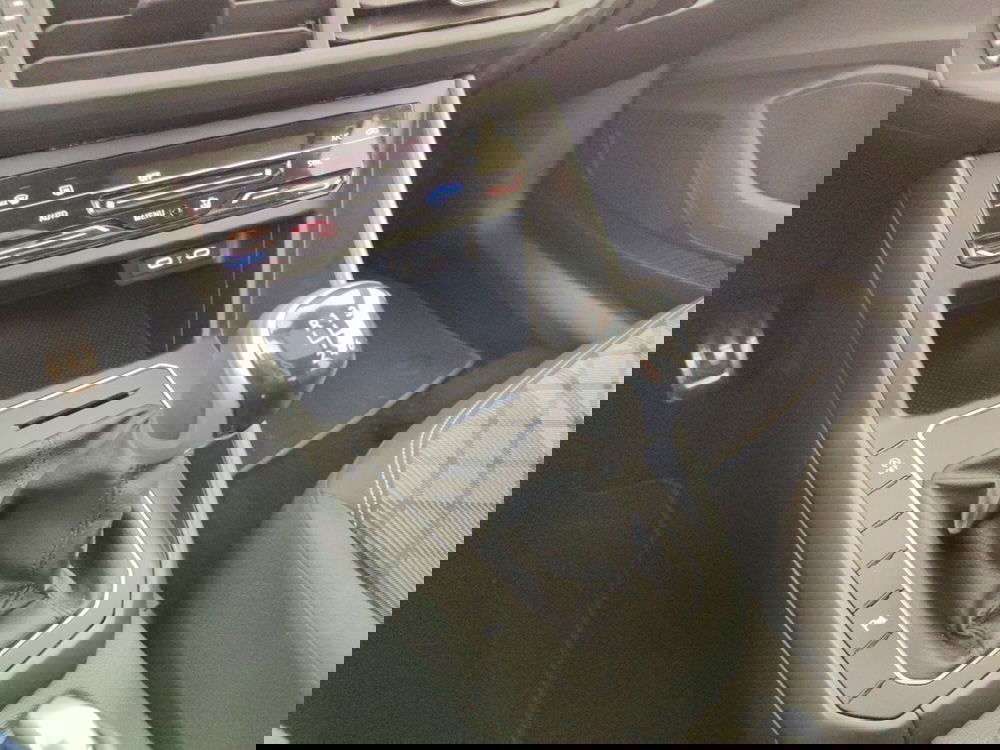 Volkswagen Taigo usata a Massa-Carrara (11)