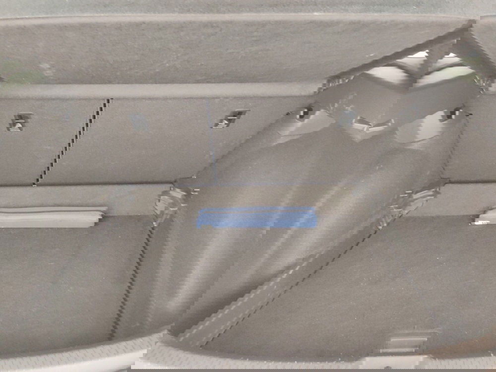 Volkswagen Taigo usata a Massa-Carrara (17)