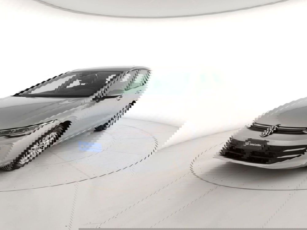 Volkswagen Golf usata a Massa-Carrara