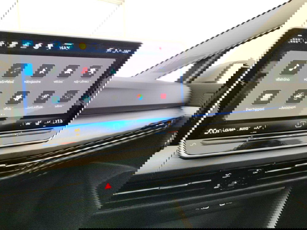 Volkswagen Golf usata a Massa-Carrara (12)