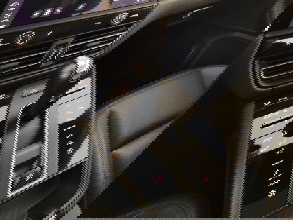 Porsche Macan usata a Massa-Carrara (13)