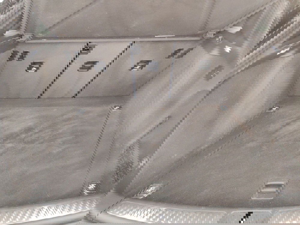 Porsche Macan usata a Massa-Carrara (19)