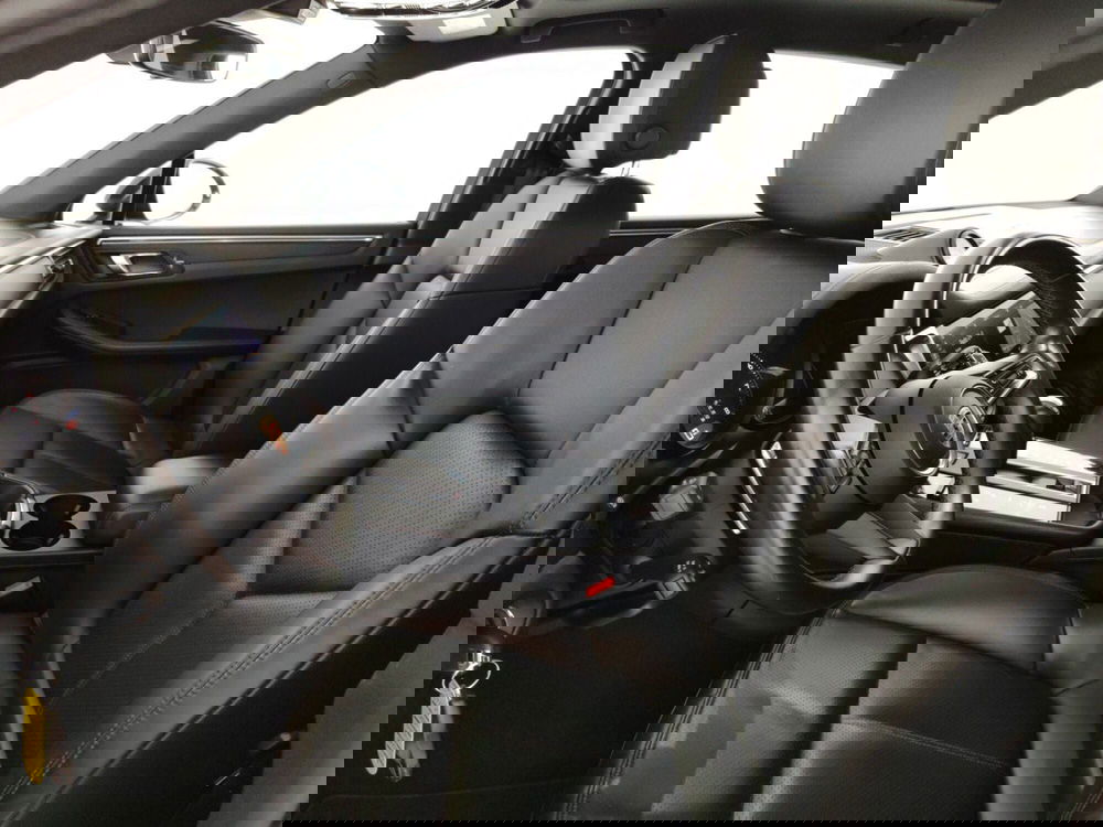 Porsche Macan usata a Massa-Carrara (7)