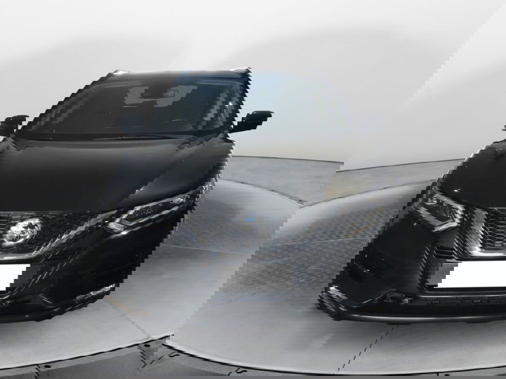 Nissan Qashqai usata a Taranto (2)