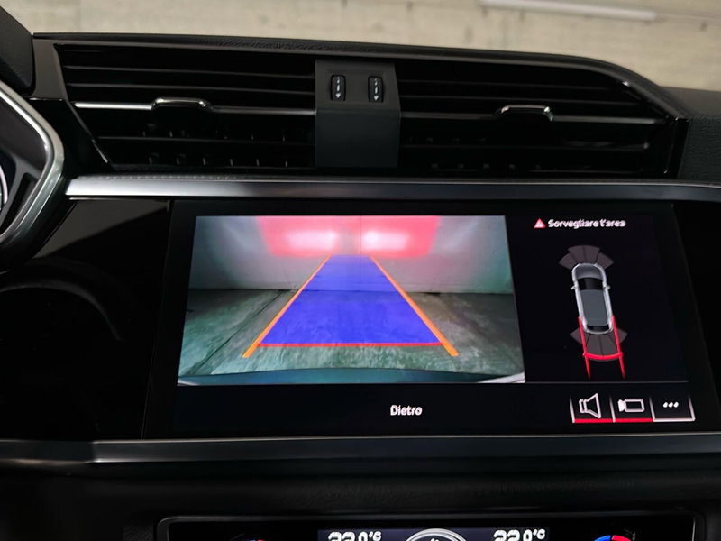 Audi Q3 Sportback usata a Caserta (14)