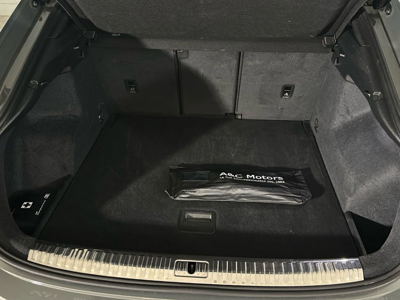 Audi Q3 Sportback usata a Caserta (18)