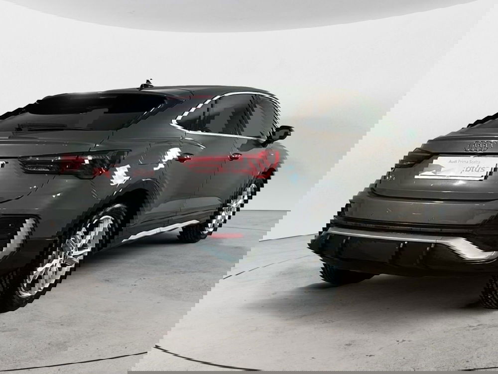 Audi Q3 Sportback usata a Caserta (4)