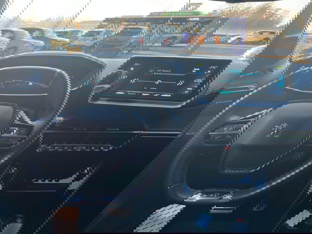 Peugeot 208 usata a Parma (9)