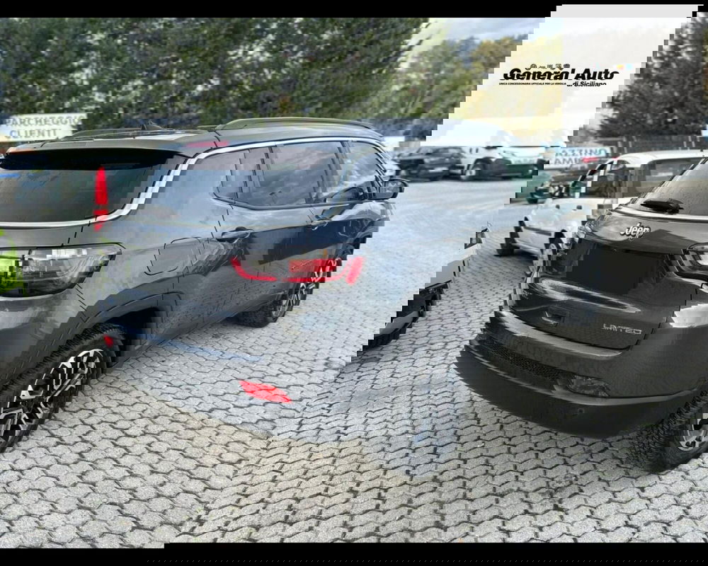 Jeep Compass usata a Lucca (8)