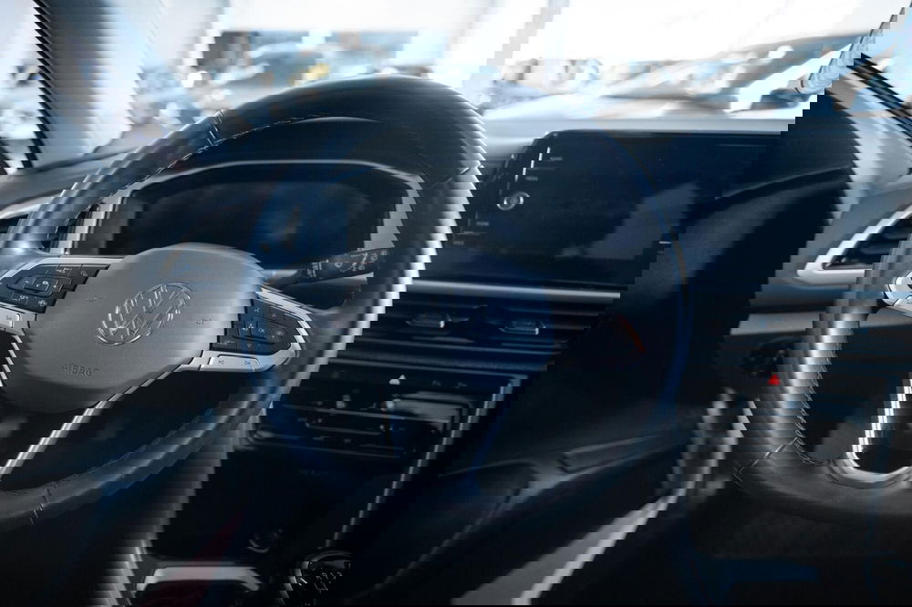 Volkswagen T-Roc usata a Torino (10)