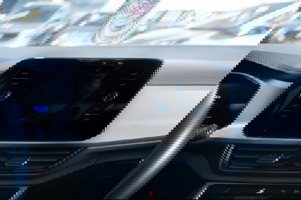 Volkswagen T-Roc usata a Torino (11)