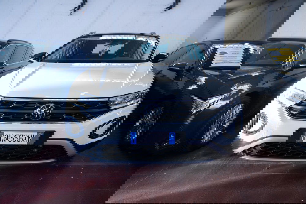 Volkswagen T-Roc usata a Torino (4)