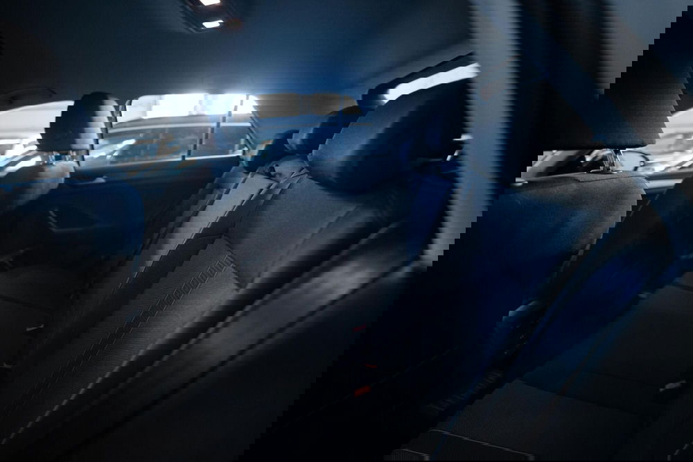 Volkswagen T-Roc usata a Torino (7)