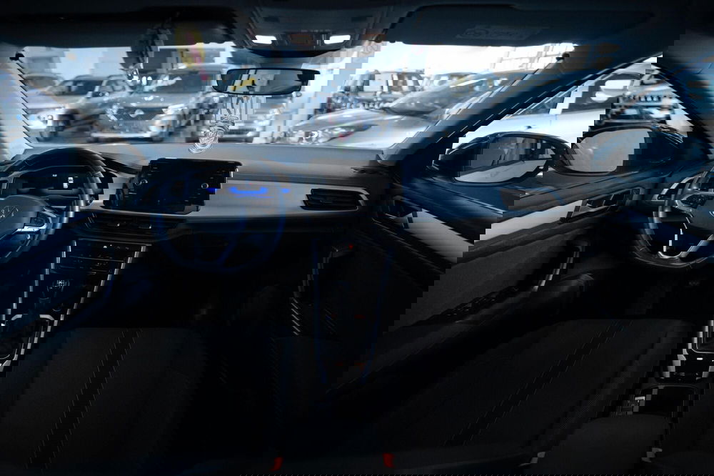 Volkswagen T-Roc usata a Torino (8)