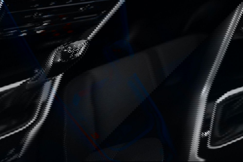 Volkswagen T-Roc usata a Torino (9)