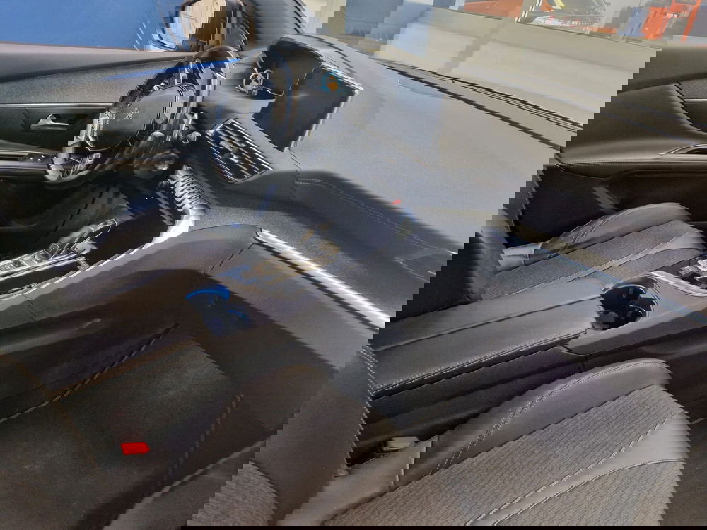 Peugeot 5008 usata a Varese (10)