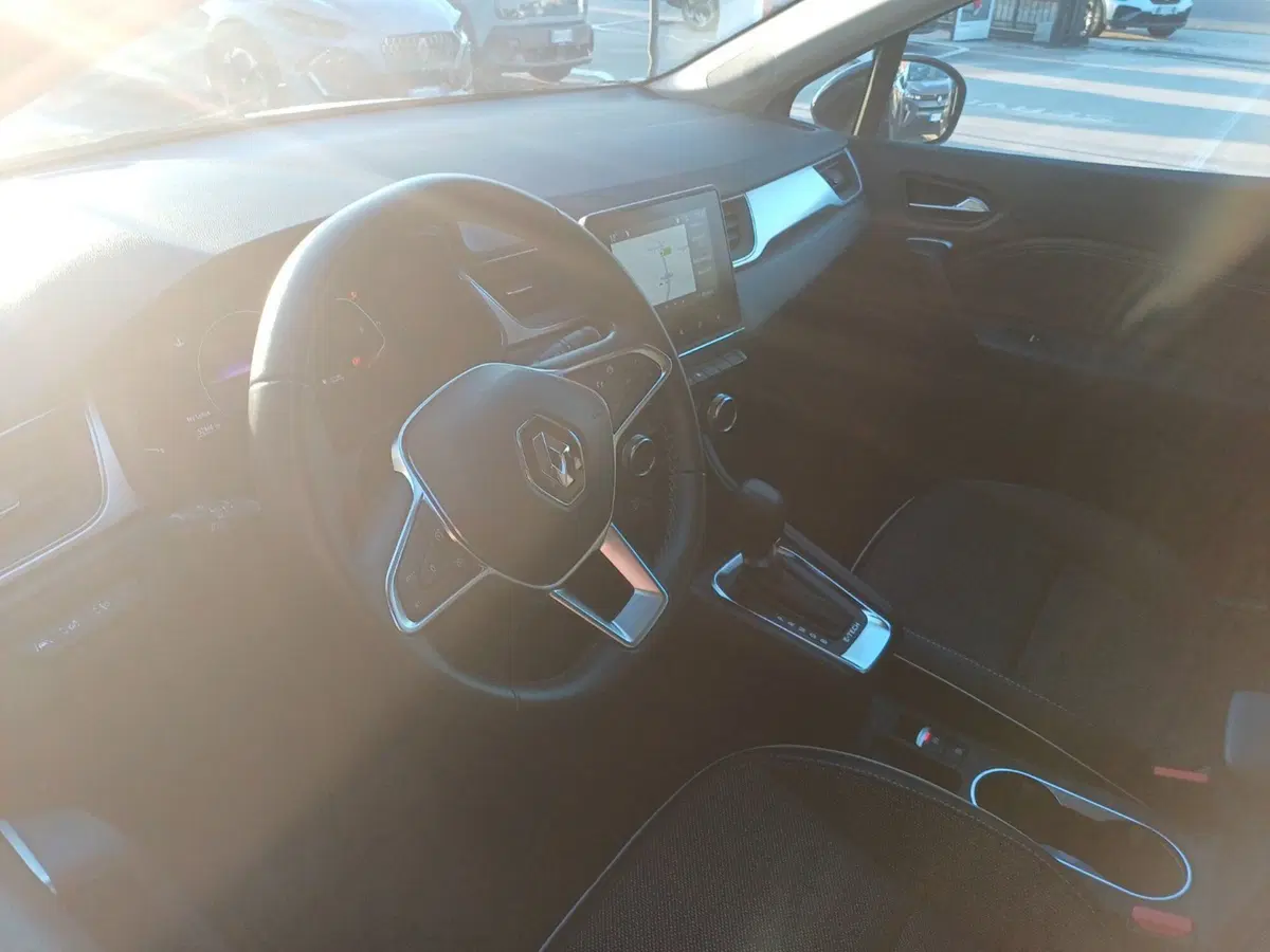 Renault Captur usata a Frosinone (8)