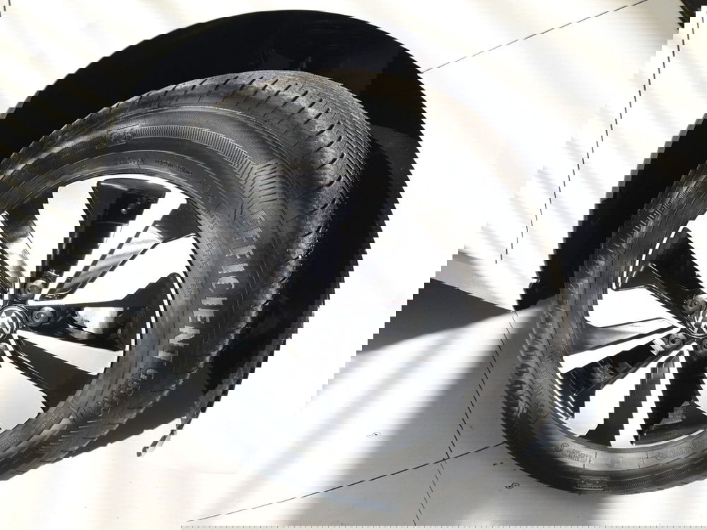 Volkswagen Polo nuova a Bologna (8)