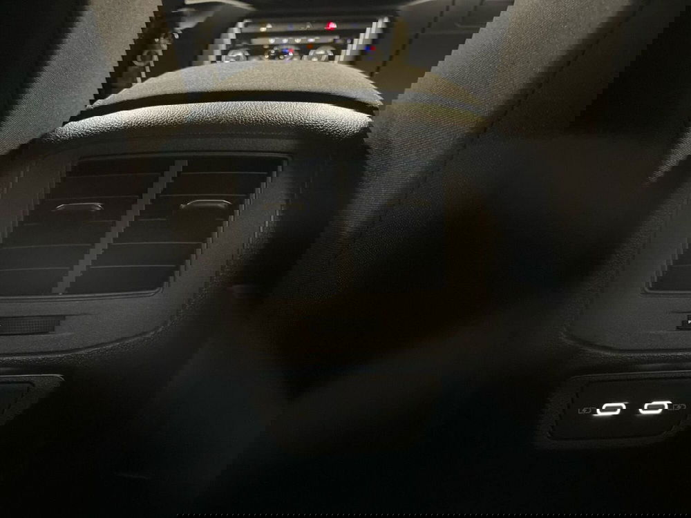 Volkswagen T-Roc usata a Prato (16)