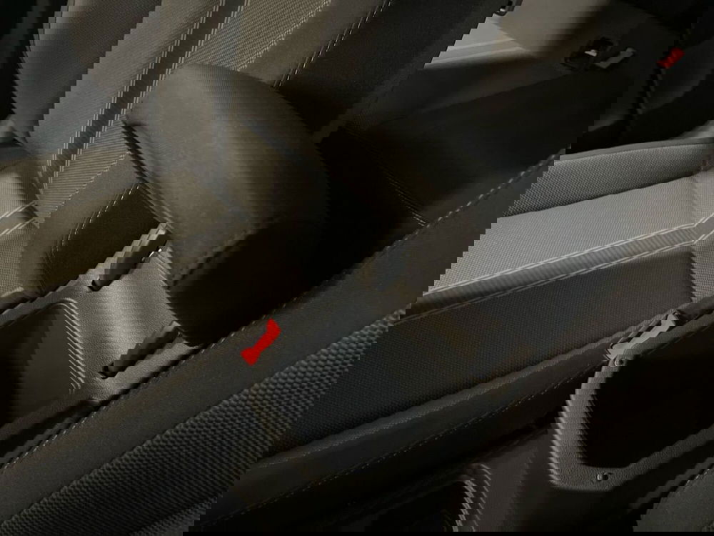 Volkswagen T-Roc usata a Prato (18)