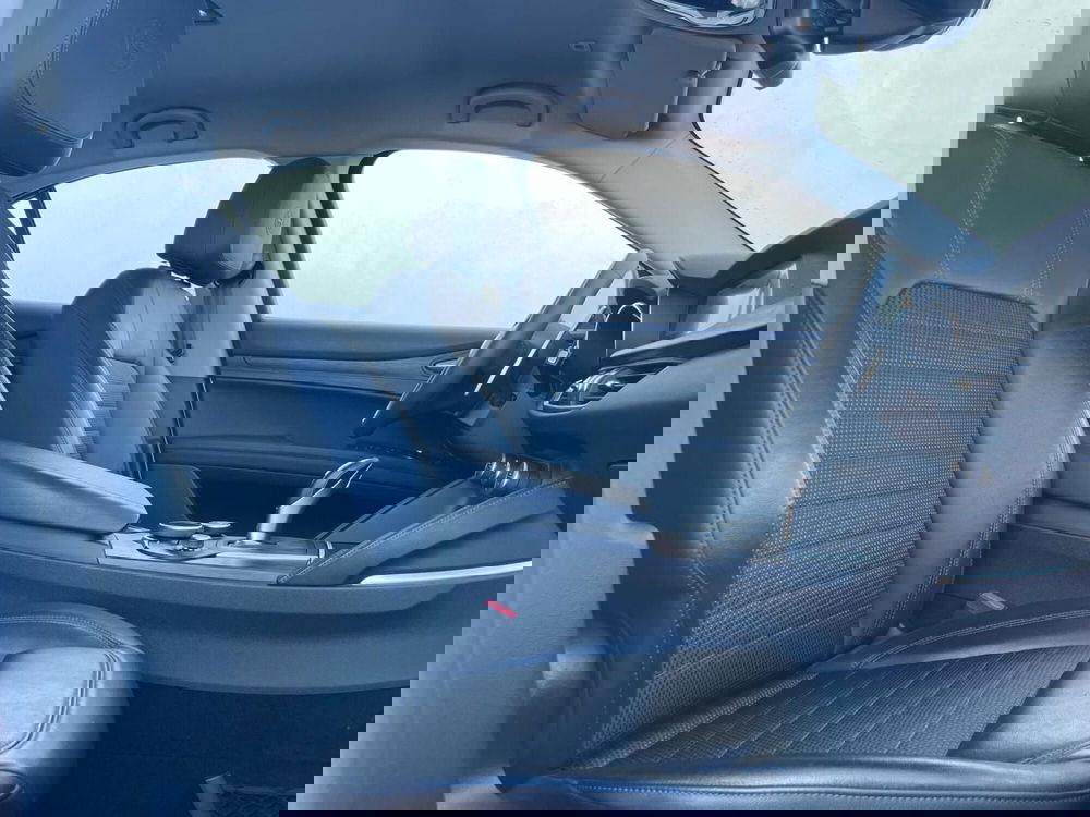 Alfa Romeo Stelvio usata a Ancona (15)