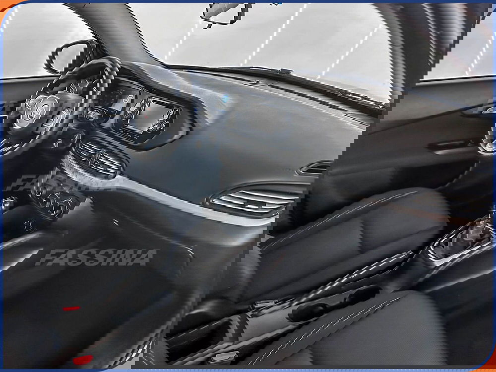 Fiat Tipo Station Wagon usata a Milano (12)