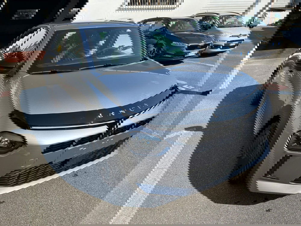 Lancia Ypsilon nuova a Lucca (3)