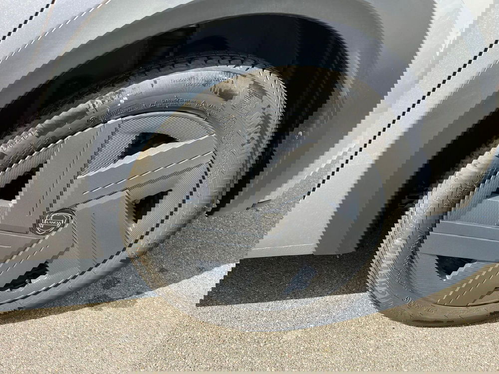 Lancia Ypsilon nuova a Lucca (9)